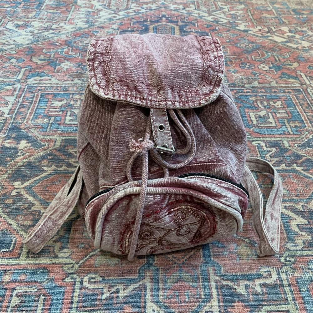 Lightweight Canvas Earthbound Backpack